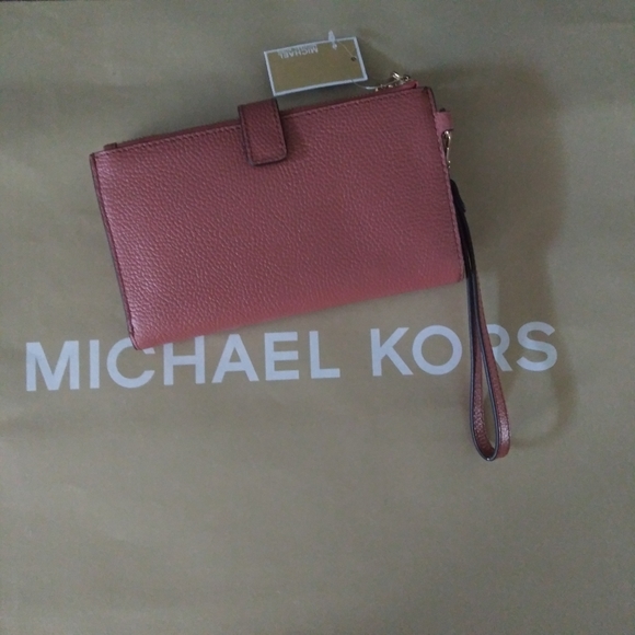 NWT MICHAEL KORS DOUBLE ZIP WRISTLET 8 IPHONE CASE - Picture 6 of 8